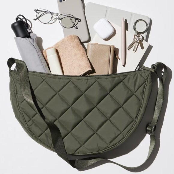 Uniqlo Black Quilted Moon Crescent Round Shoulder Bag - Picture 2 of 3